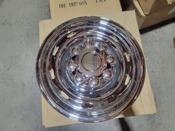 Hubcap – DODGE – Dodge 2500, 3500 Chrome Skins (set of 4)